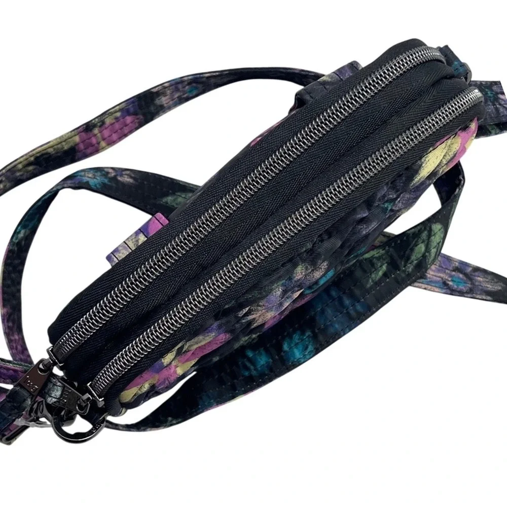 Lug Crossbody Bag NWOT Coupe Convertible‎ Quilted Bloom Black Floral Small
